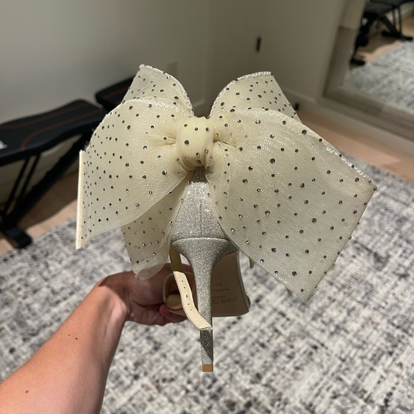 Jimmy Choo Aveline 100 Bow Sandals - Picture 9 of 12